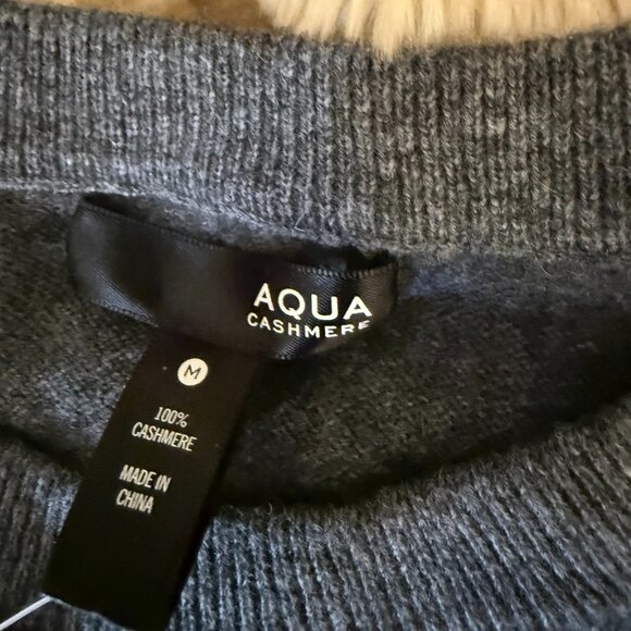 Grey Cashmere Crew Sweater with Violet Stripes by Aqua, Size M, New With Tags - Picture 2 of 6
